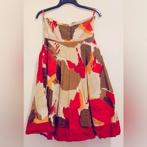 Viola strapless dress. Abstract print size 8